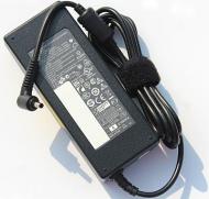 Notebook mait.šalt. DELL 220V 90W: 19.5V