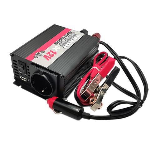 Įtampos keitiklis iš 12V į 220V, nominali galia 300W, maksimali galia 600W, POWER PLANT
